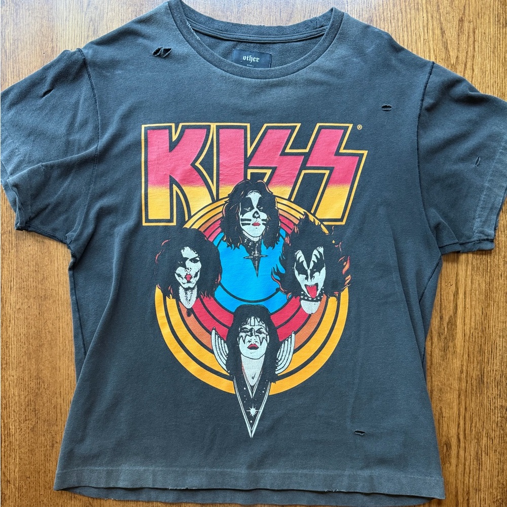 Other UK Vintage KISS Graphic Tee size SMALL